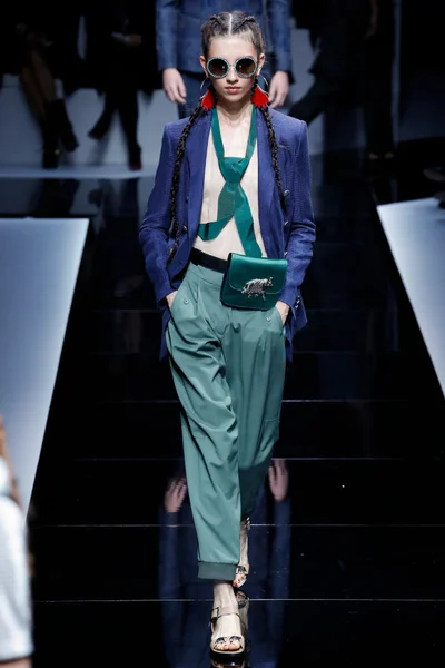Look 45